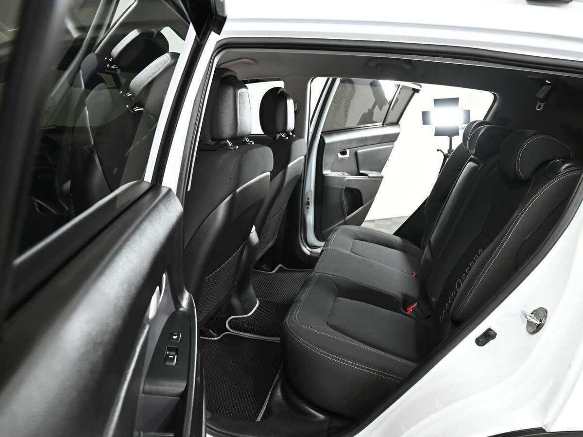 Купить Kia Sportage с пробегом. Фото: #5