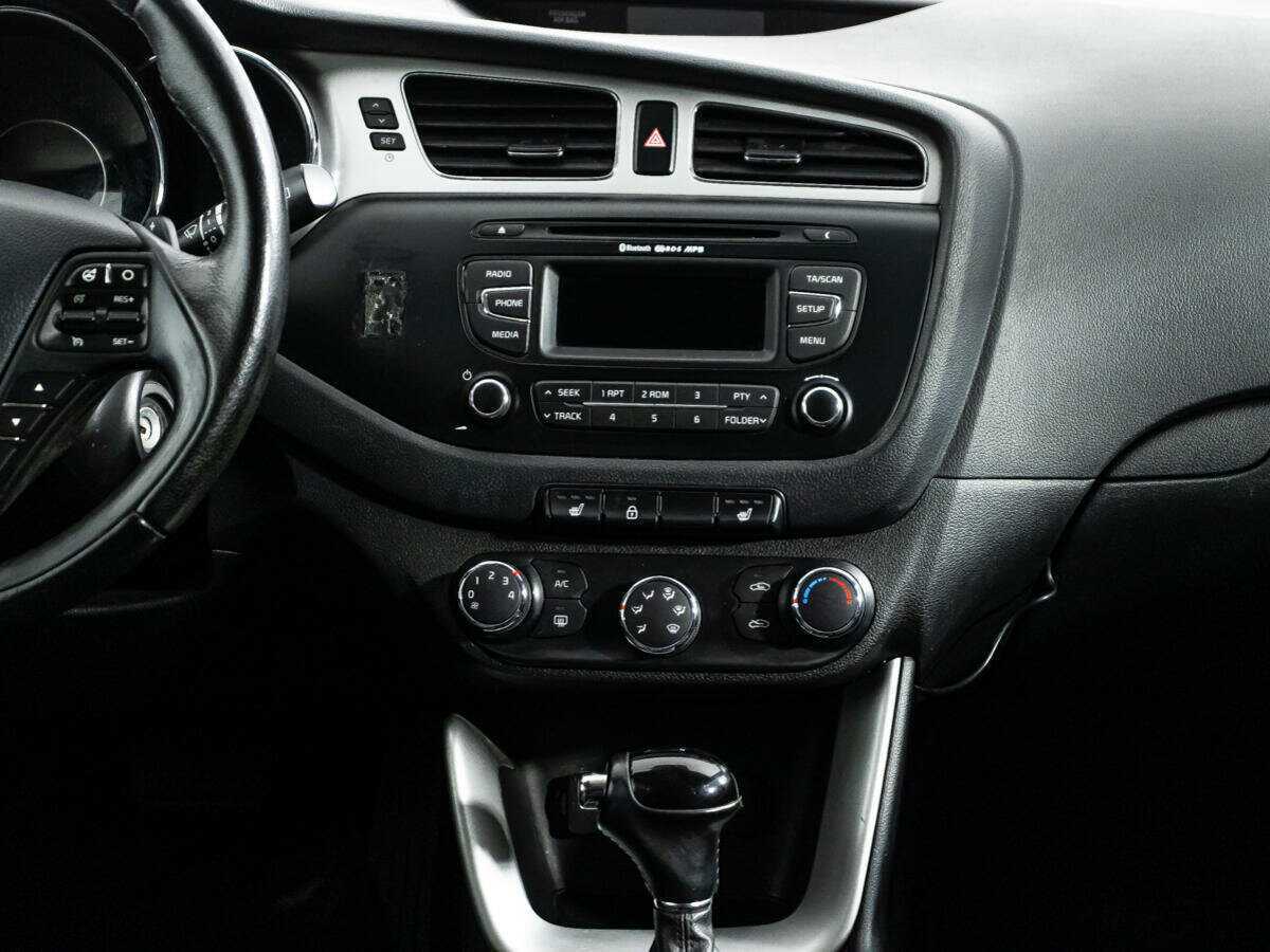 Купить Kia Ceed с пробегом. Фото: #13