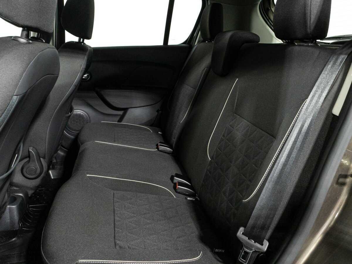 Купить Renault Sandero с пробегом. Фото: #9