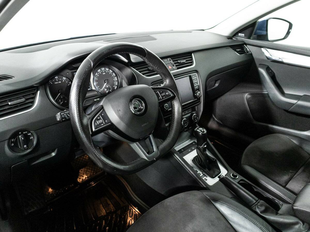 Купить Skoda Octavia с пробегом. Фото: #10
