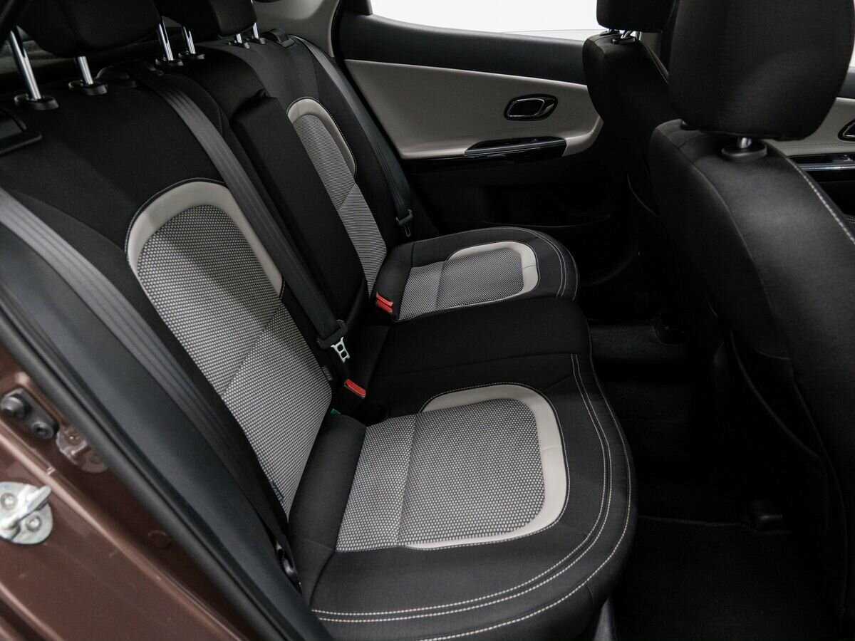 Купить Kia Ceed с пробегом. Фото: #9