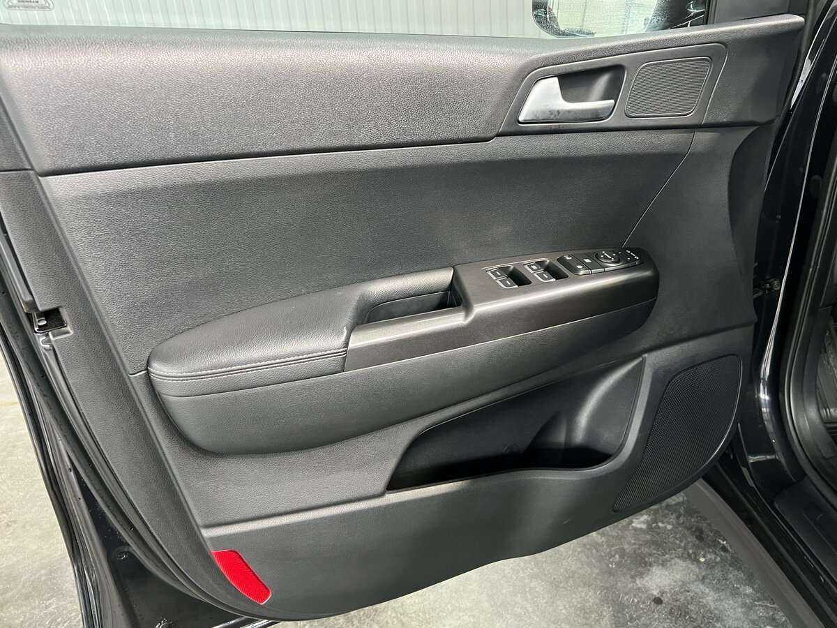 Купить Kia Sportage с пробегом. Фото: #8