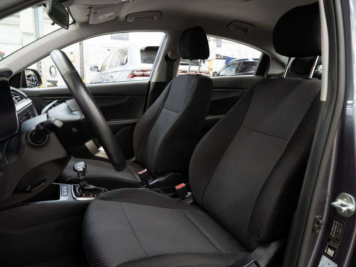 Купить Kia Rio с пробегом. Фото: #5