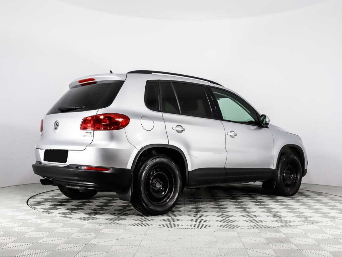 Купить Volkswagen Tiguan с пробегом. Фото: #4