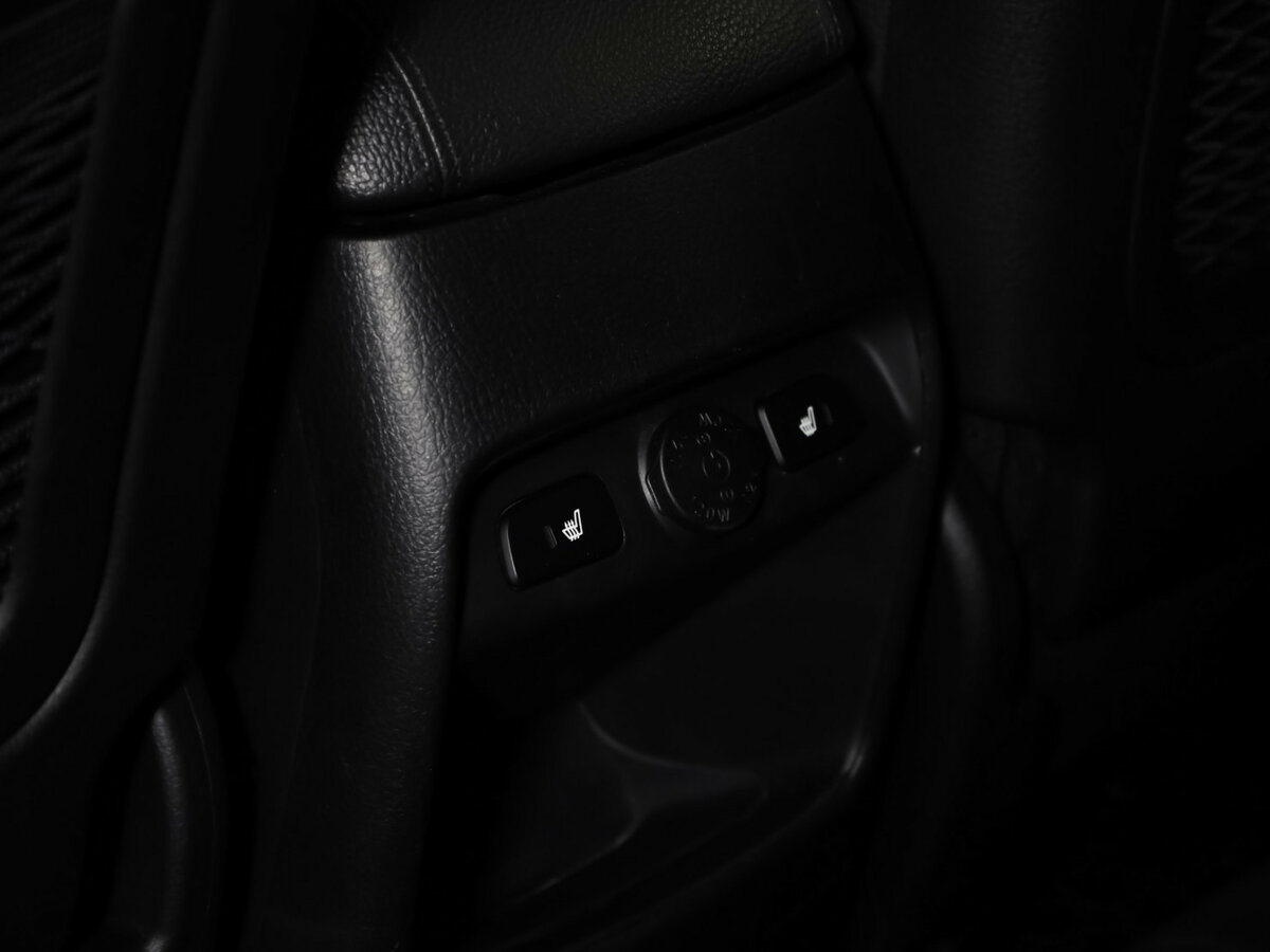 Купить Kia Sorento с пробегом. Фото: #19