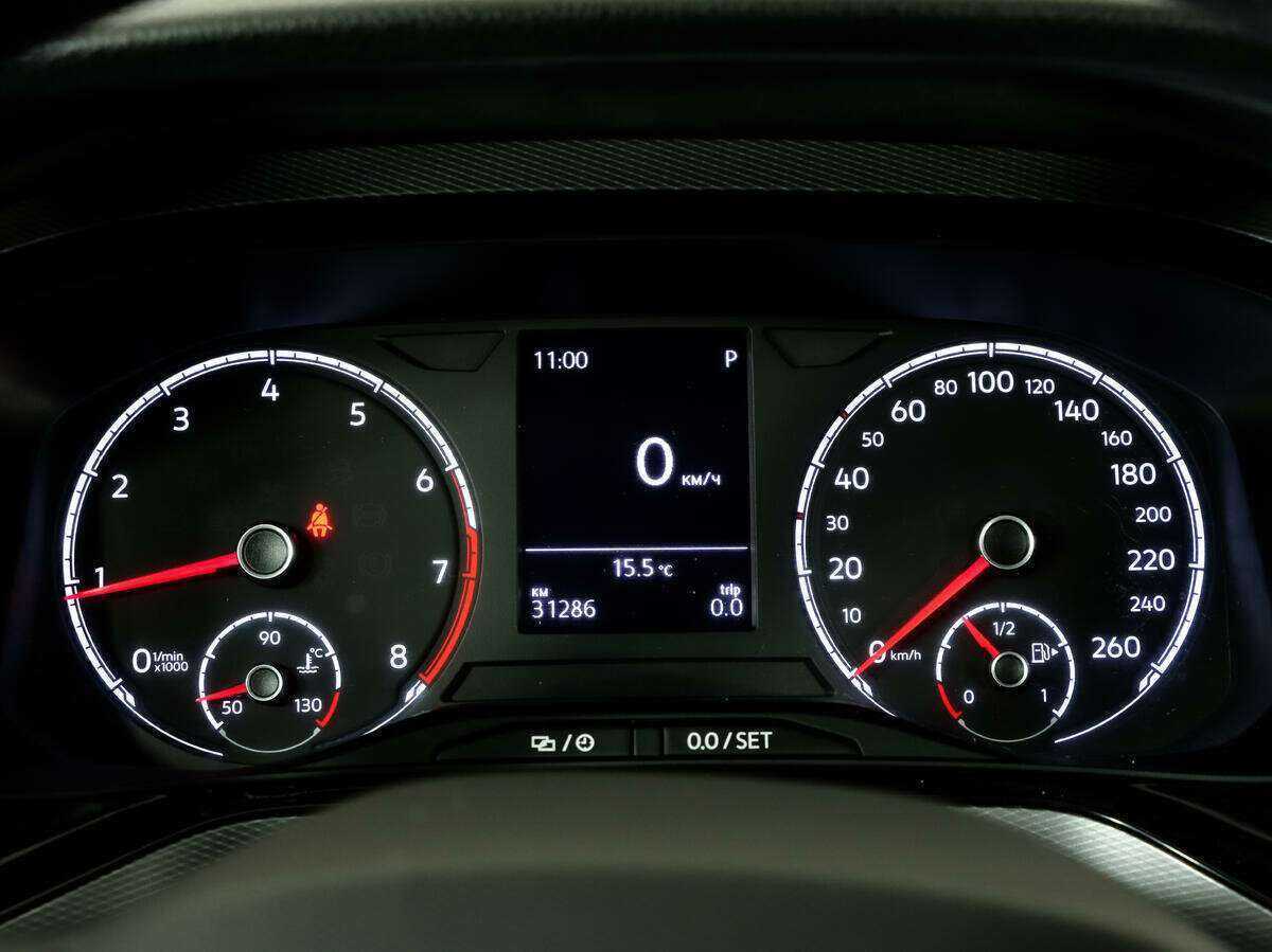 Купить Volkswagen Polo с пробегом. Фото: #16