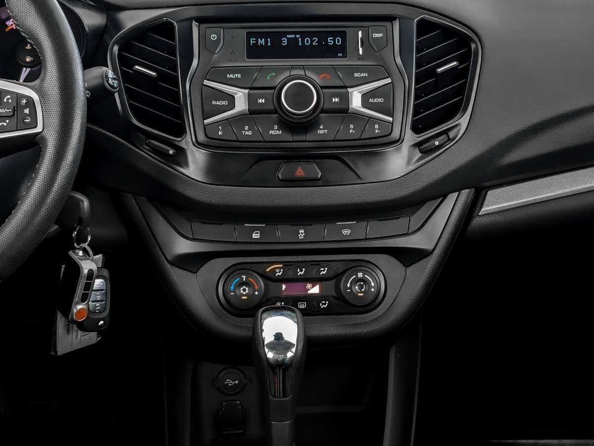 Купить Lada (ВАЗ) Vesta с пробегом. Фото: #12