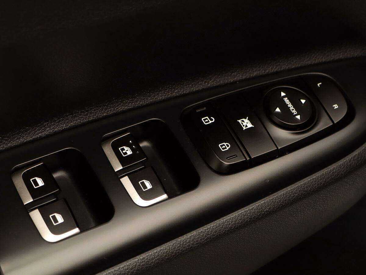 Купить Kia Rio с пробегом. Фото: #12