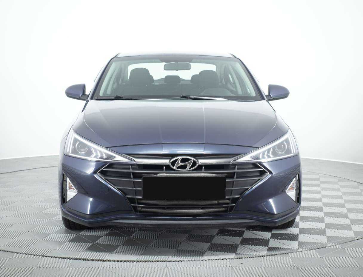 Купить Hyundai Elantra с пробегом. Фото: #1