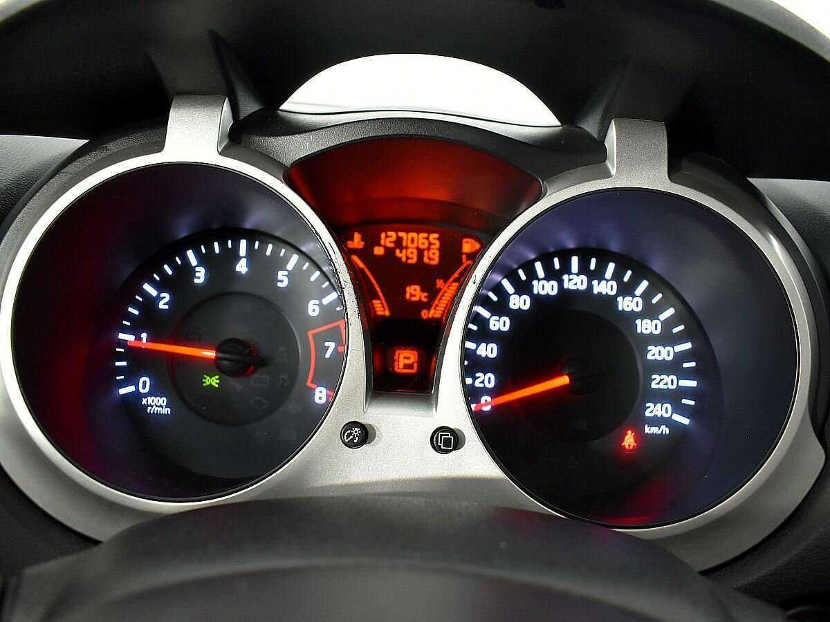 Купить Nissan Juke с пробегом. Фото: #11