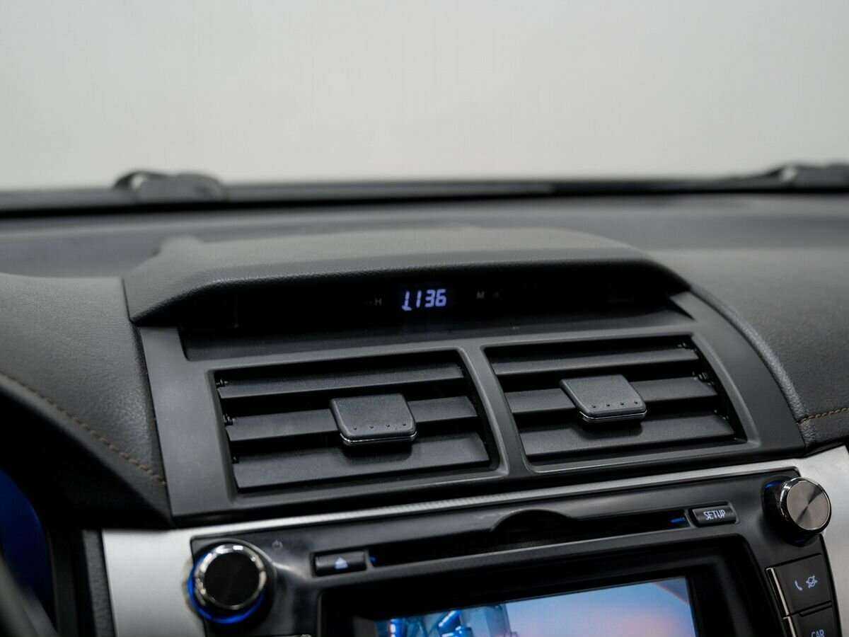 Купить Toyota Camry с пробегом. Фото: #24