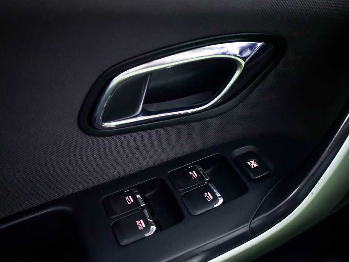 Купить Kia Ceed с пробегом. Фото: #13