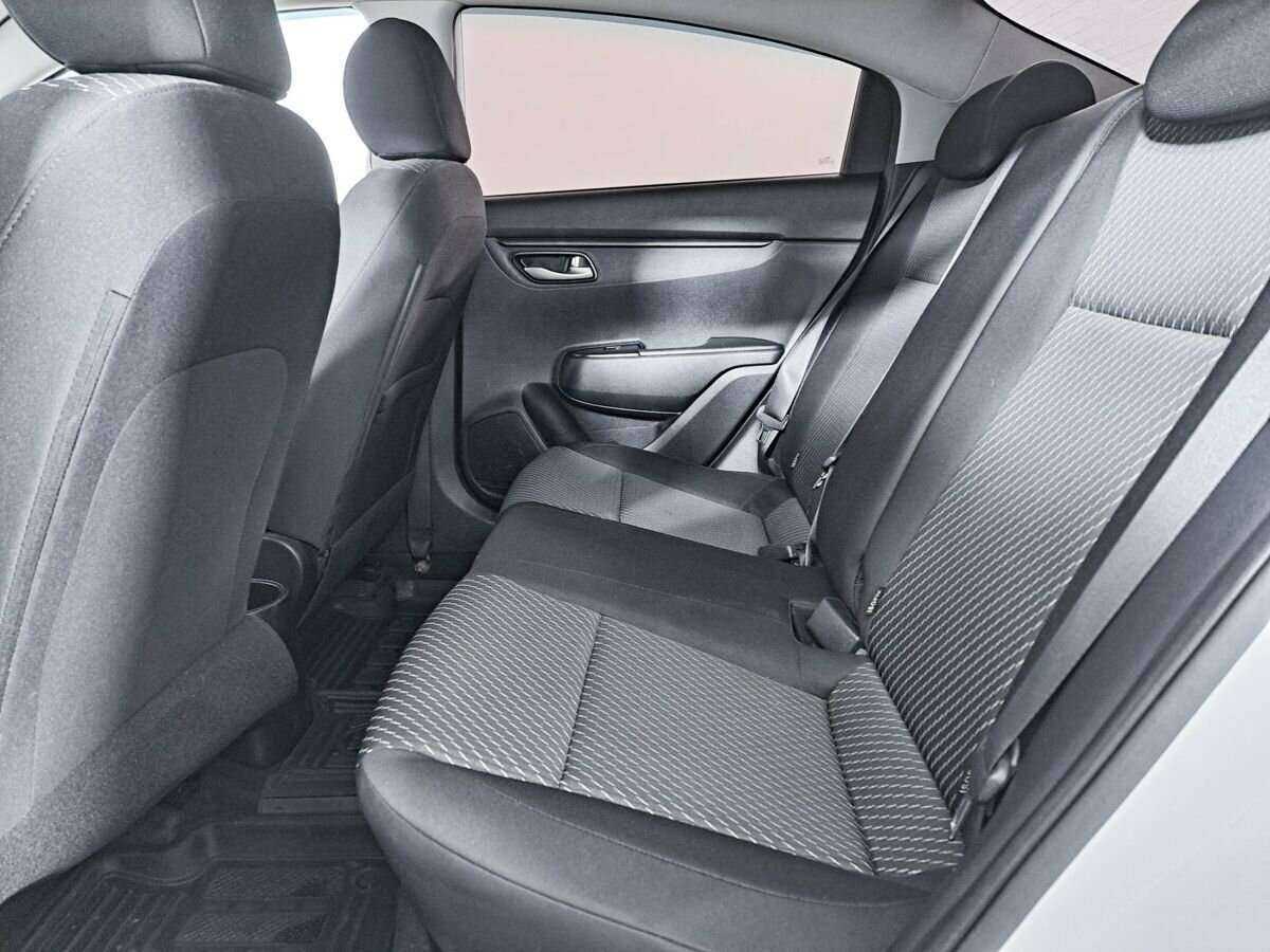 Купить Kia Rio с пробегом. Фото: #11