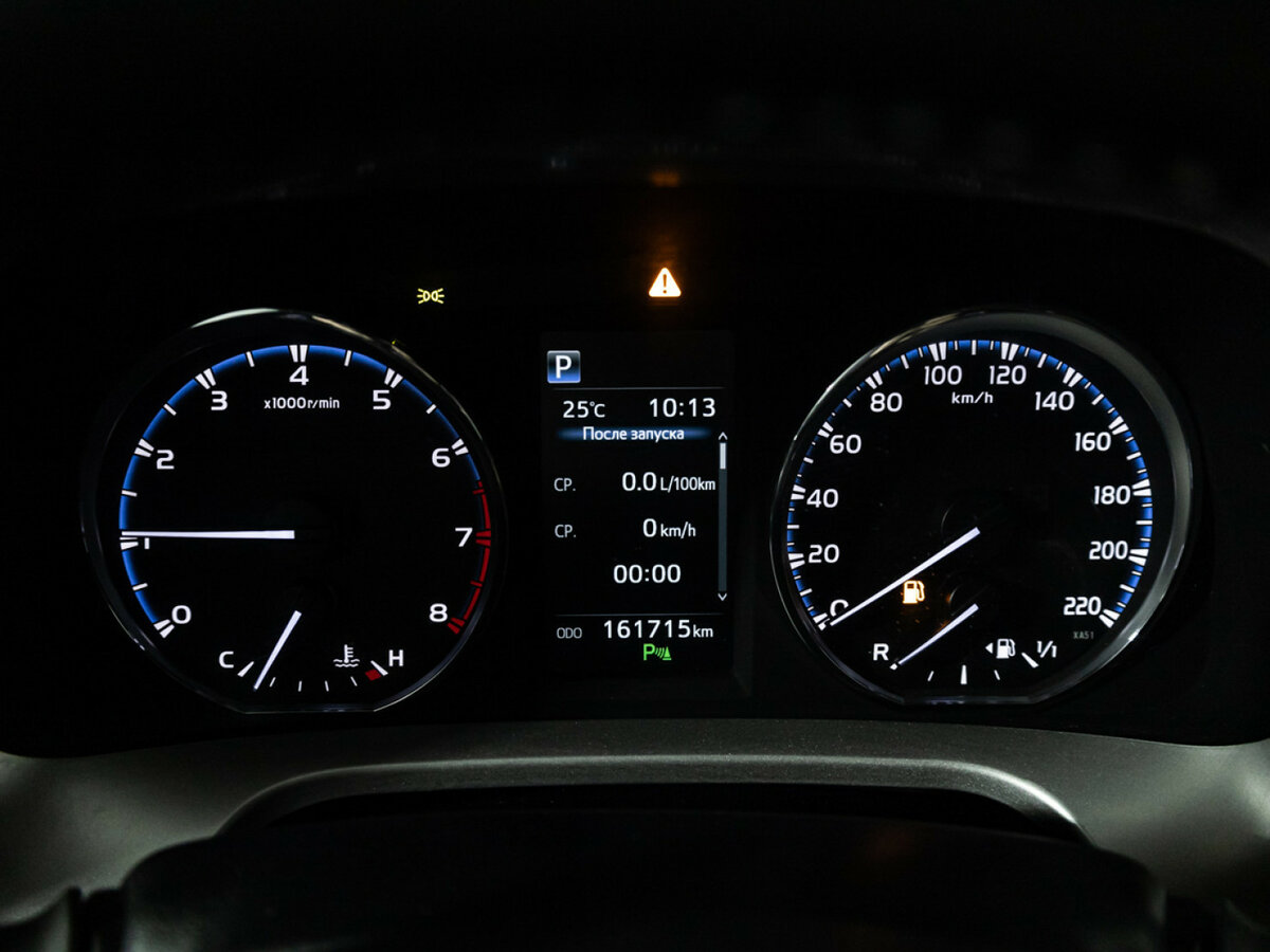 Купить Toyota RAV4 с пробегом. Фото: #9