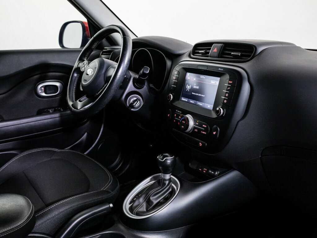 Купить Kia Soul с пробегом. Фото: #9