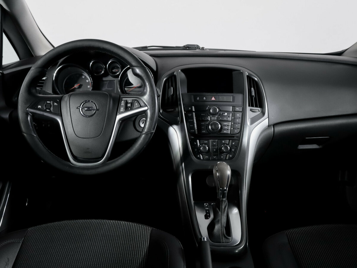 Купить Opel Astra с пробегом. Фото: #9