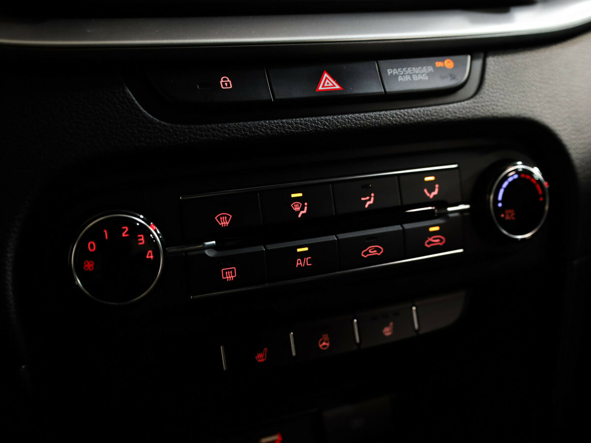 Купить Kia Ceed с пробегом. Фото: #13