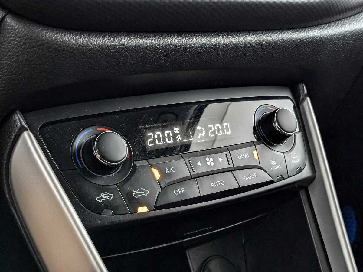 Купить Suzuki SX4 с пробегом. Фото: #16