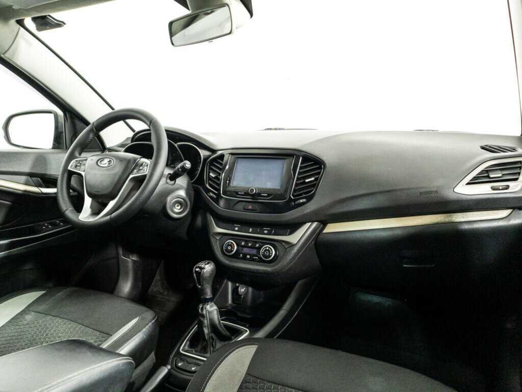 Купить Lada (ВАЗ) Vesta с пробегом. Фото: #8