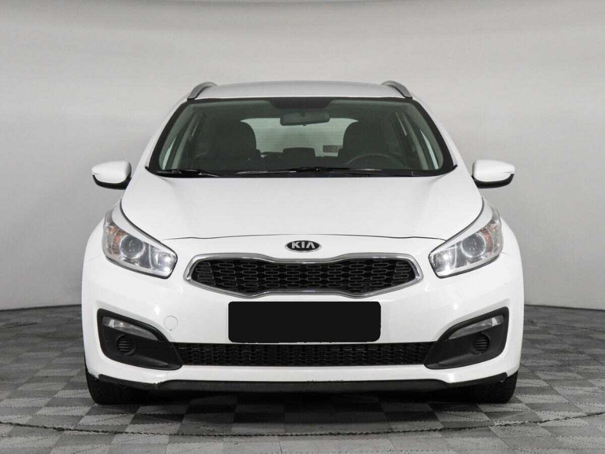 Купить Kia Ceed с пробегом. Фото: #1