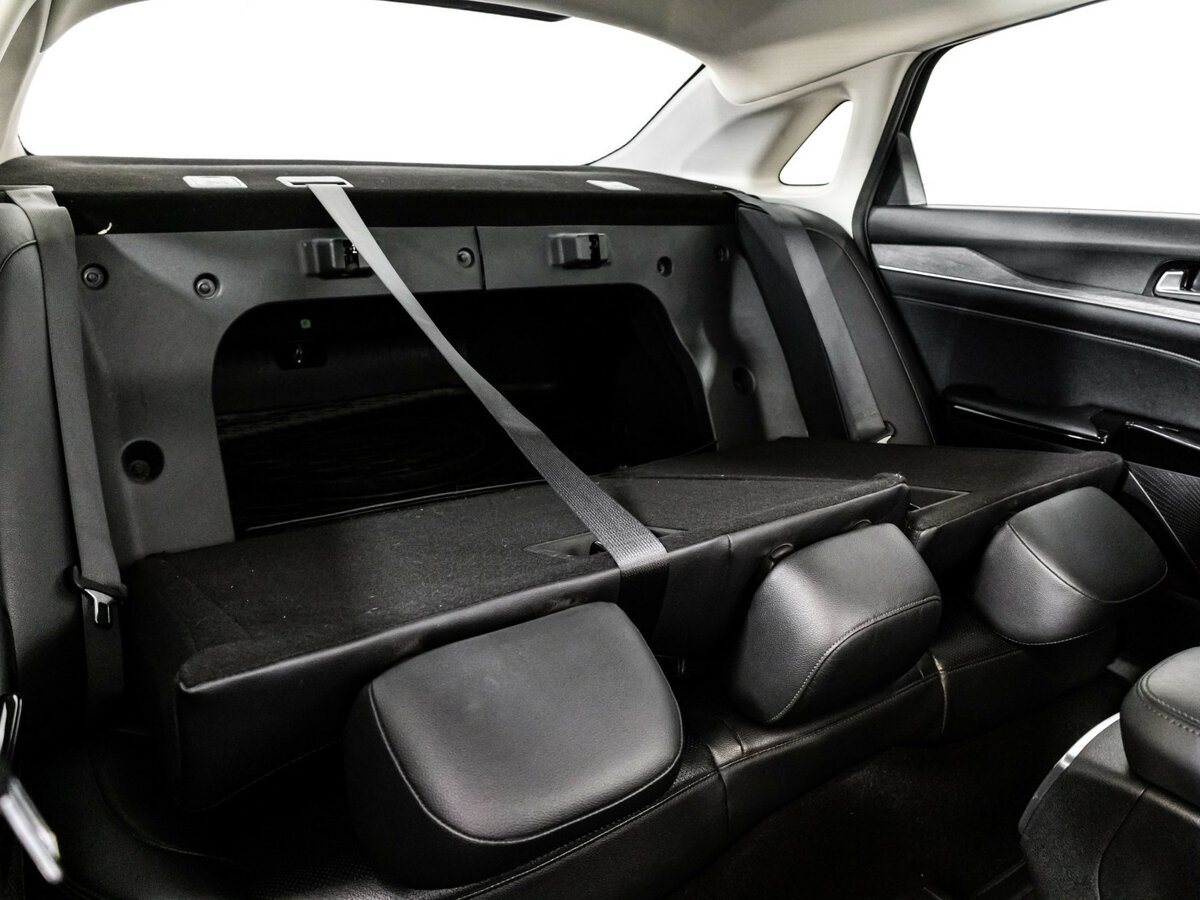 Купить Kia K5 с пробегом. Фото: #20