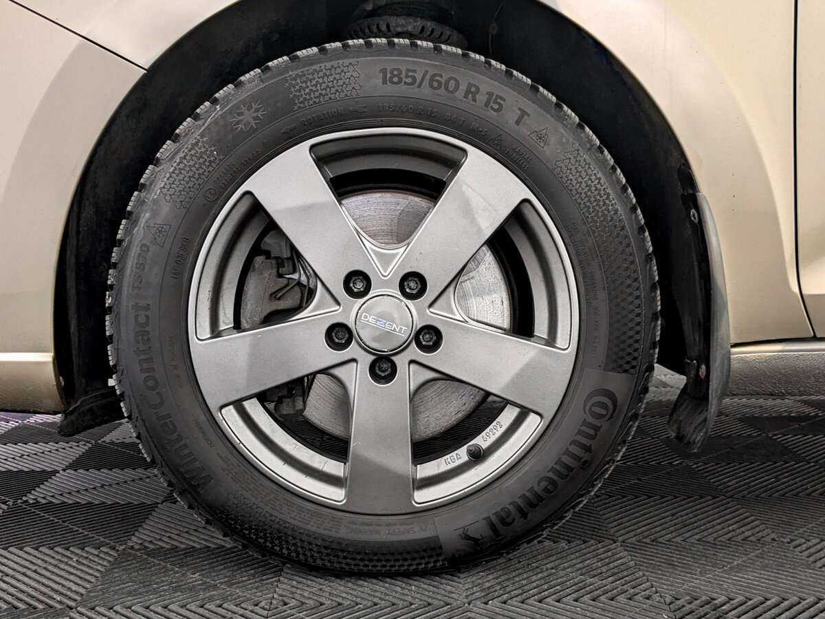 Купить Volkswagen Polo с пробегом. Фото: #16