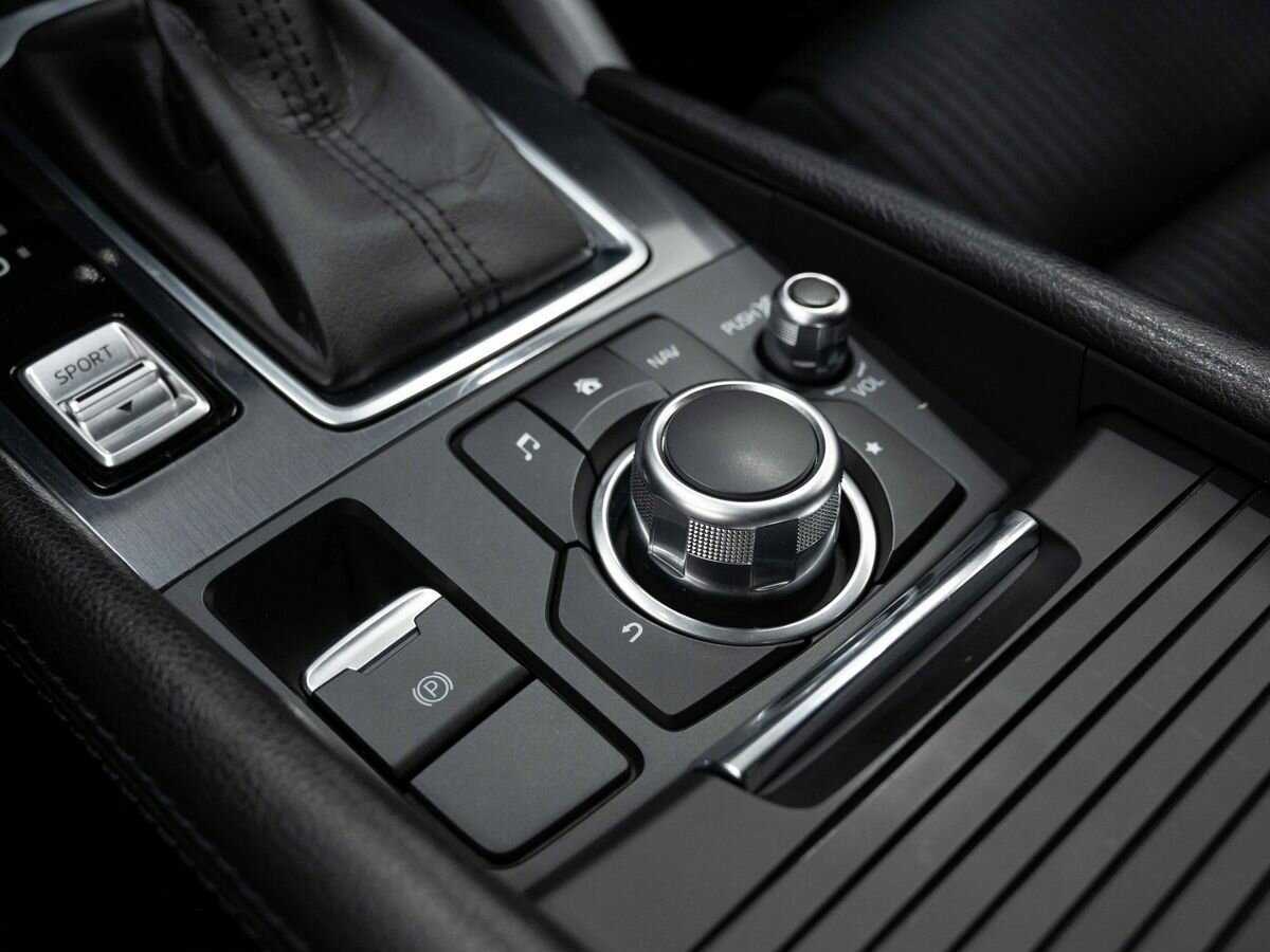 Купить Mazda 6 с пробегом. Фото: #23