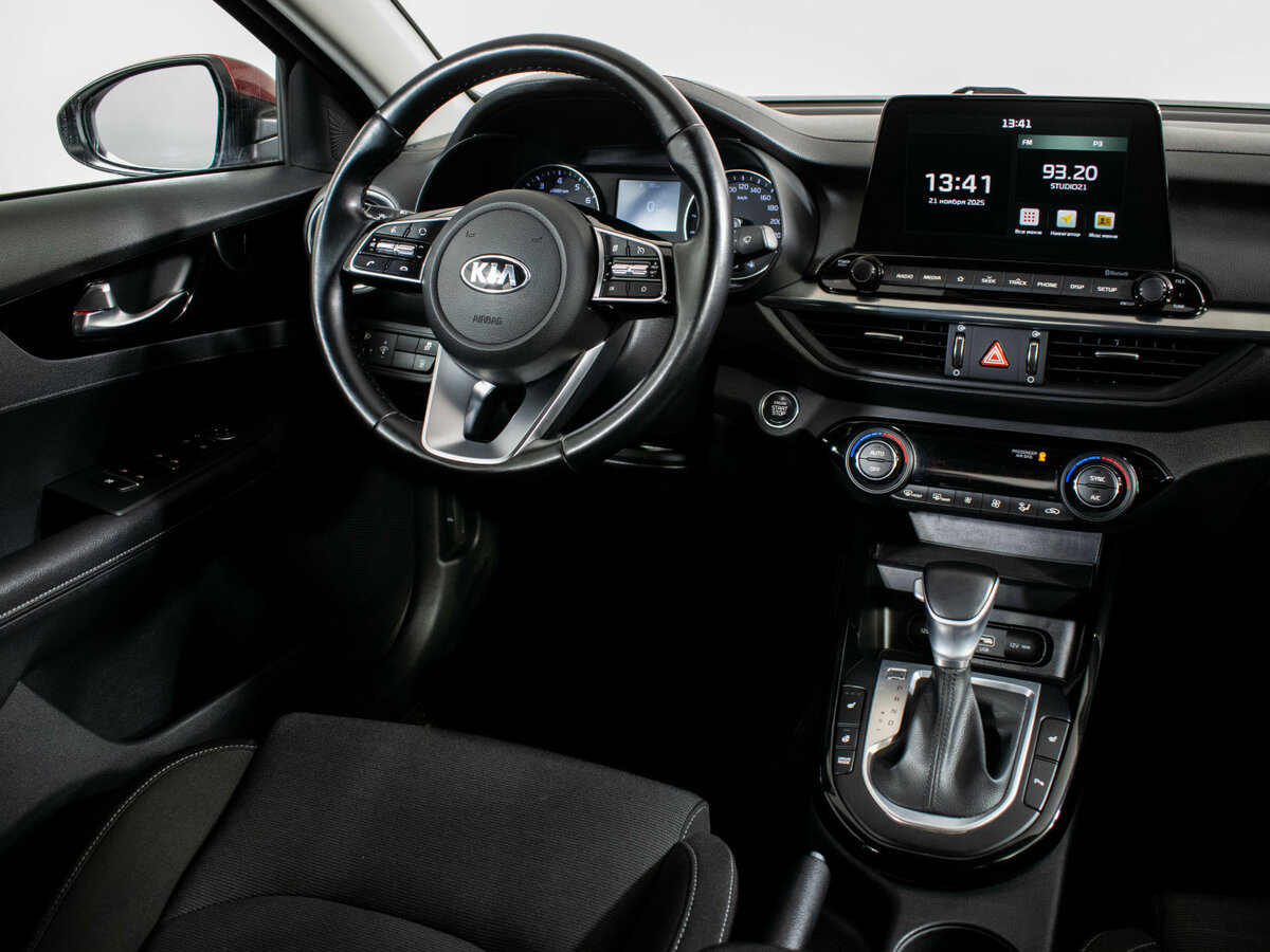 Купить Kia Cerato с пробегом. Фото: #13