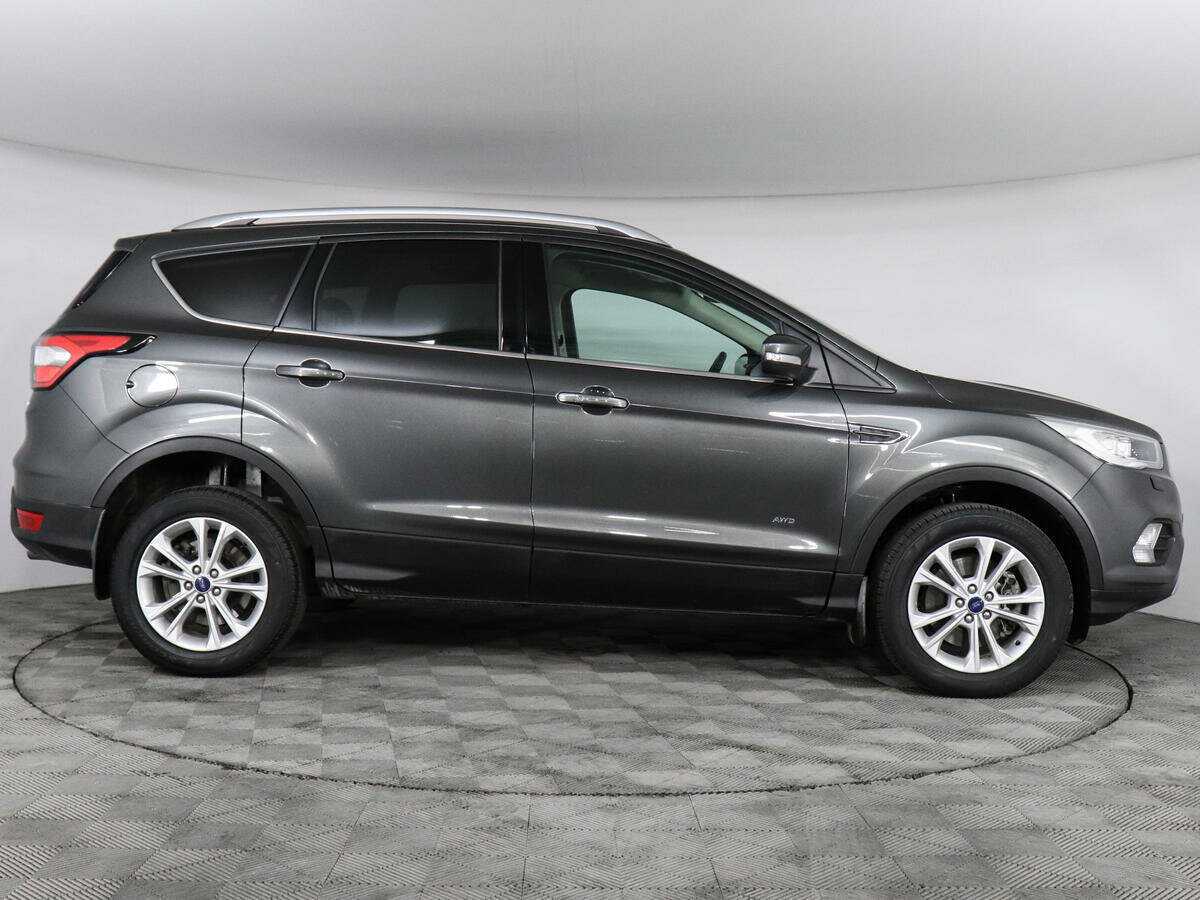 Купить Ford Kuga с пробегом. Фото: #3
