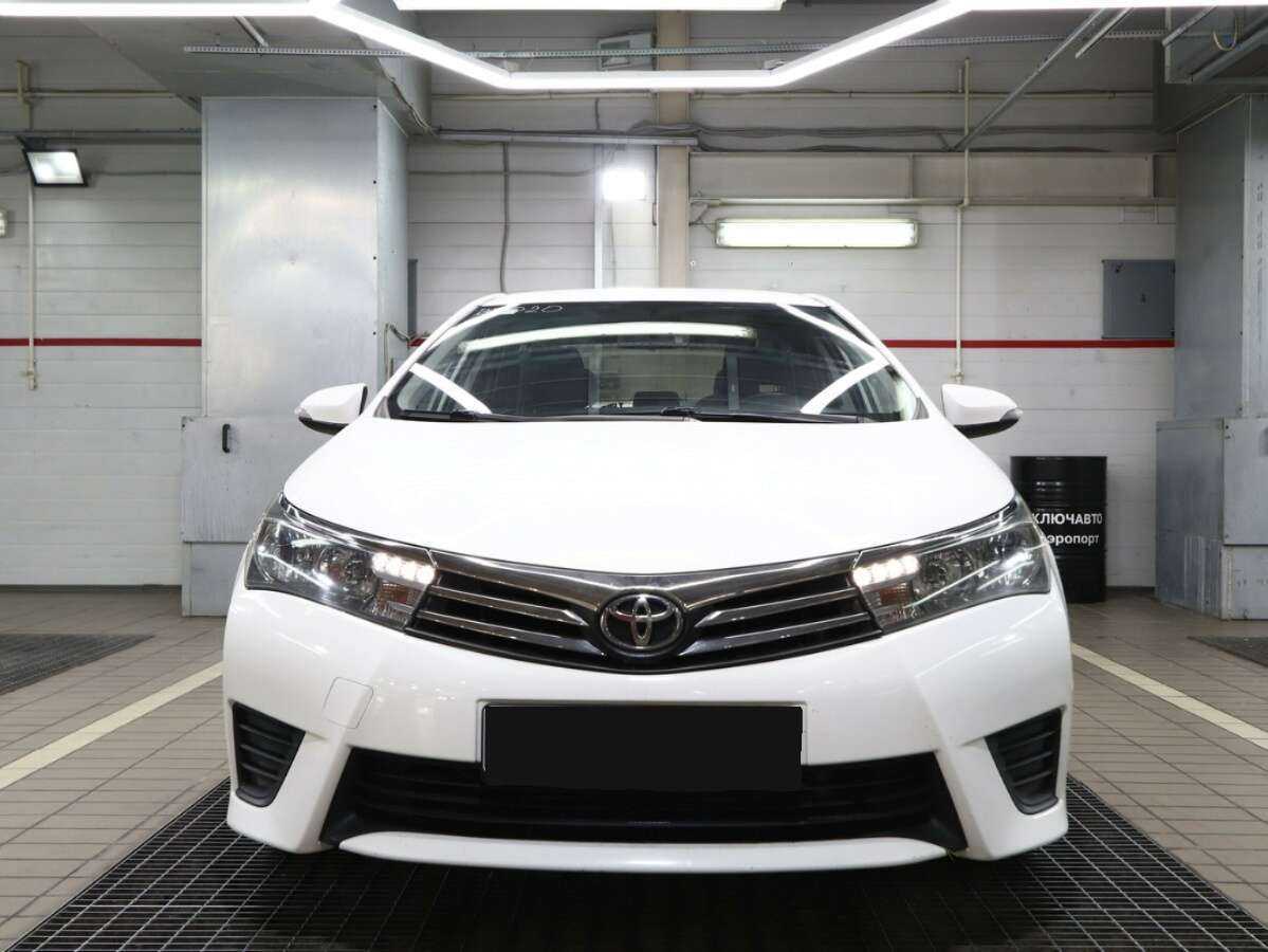 Купить Toyota Corolla с пробегом. Фото: #2