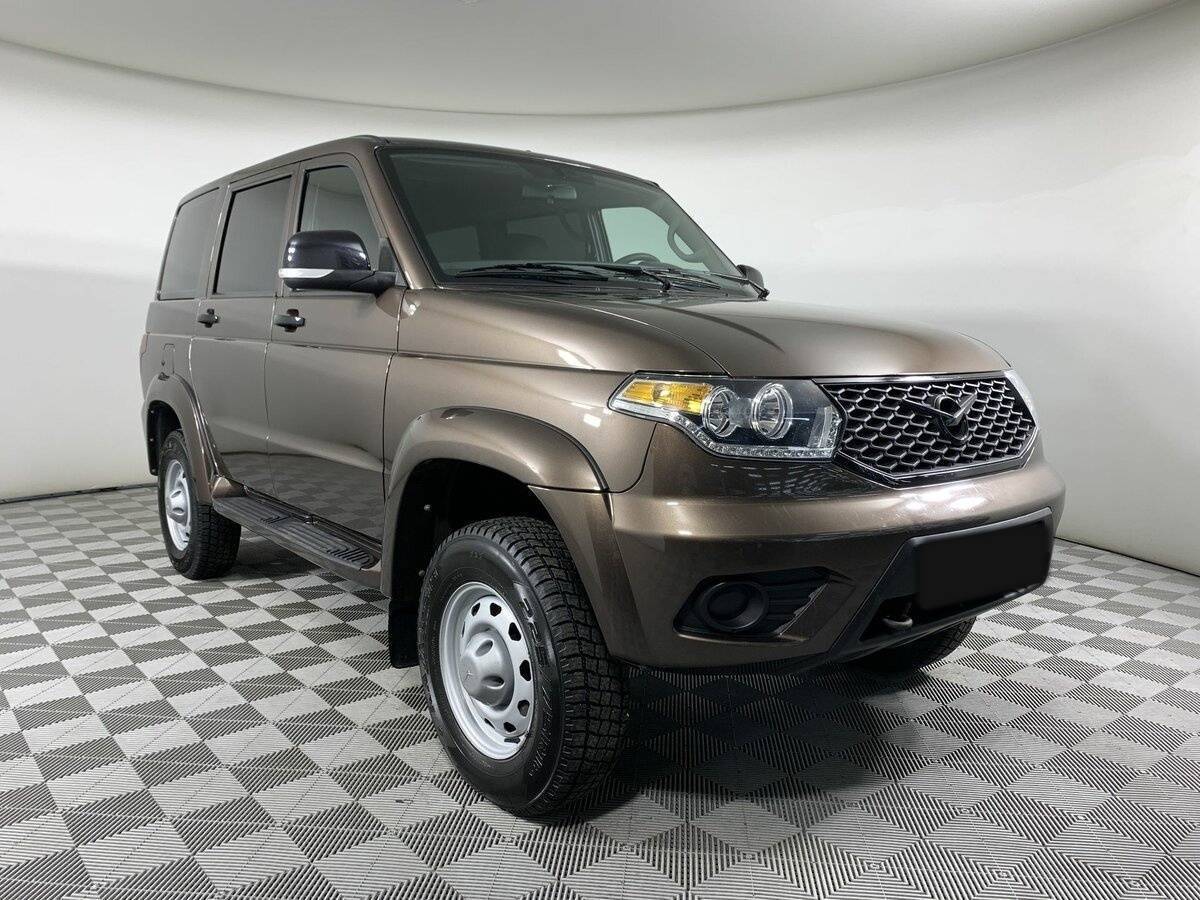 Купить УАЗ Patriot с пробегом. Фото: #2