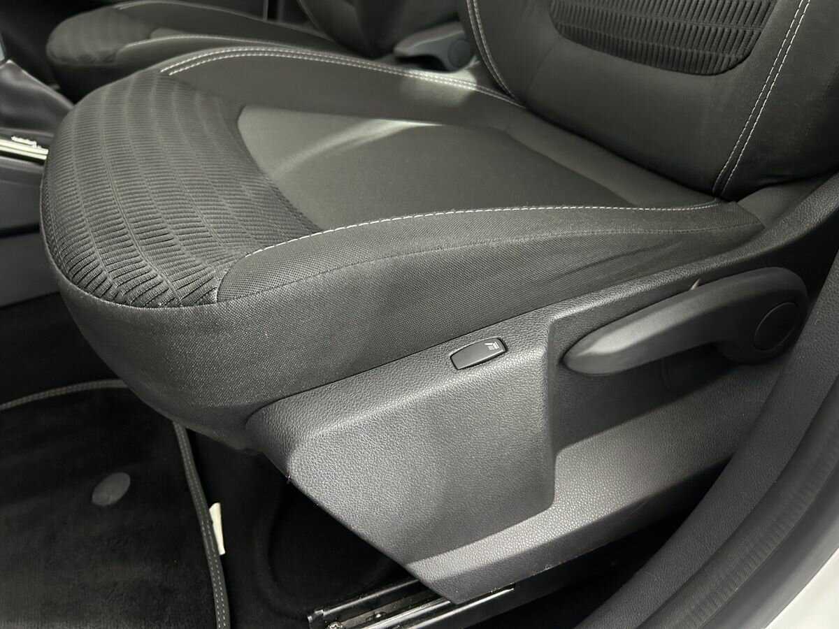 Купить Renault Kaptur с пробегом. Фото: #9