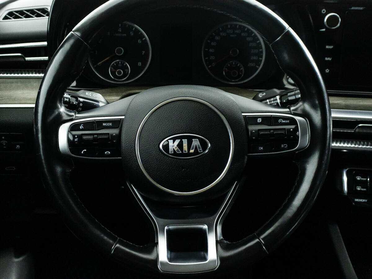 Купить Kia K5 с пробегом. Фото: #20