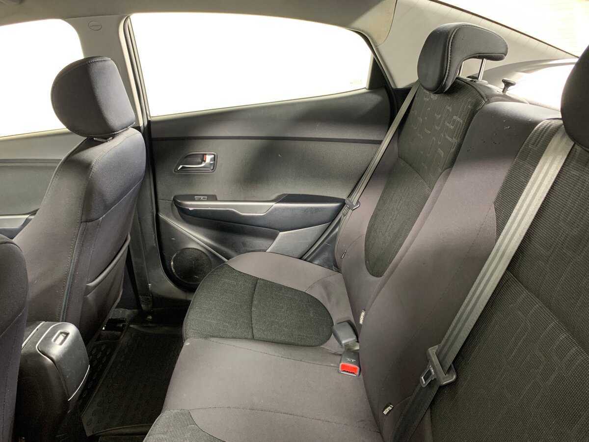 Купить Kia Rio с пробегом. Фото: #18