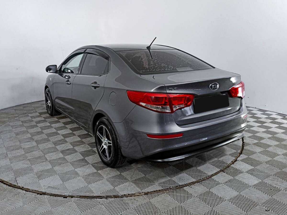Купить Kia Rio с пробегом. Фото: #4