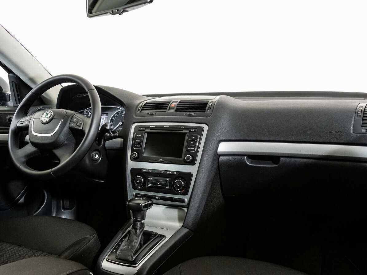 Купить Skoda Octavia с пробегом. Фото: #8