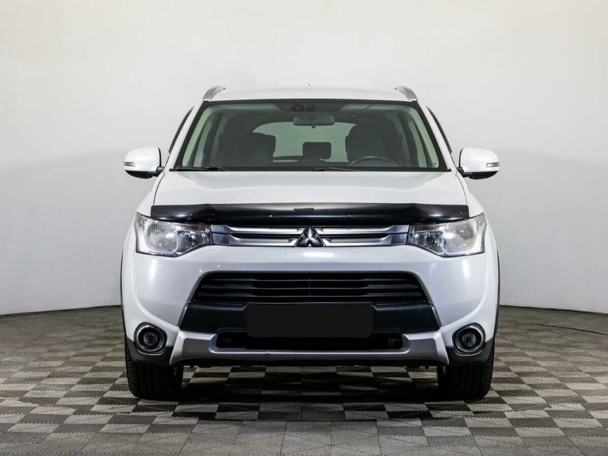 Купить Mitsubishi Outlander с пробегом. Фото: #1