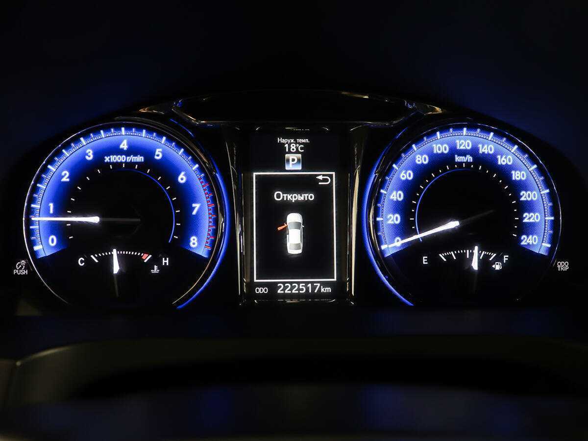 Купить Toyota Camry с пробегом. Фото: #6