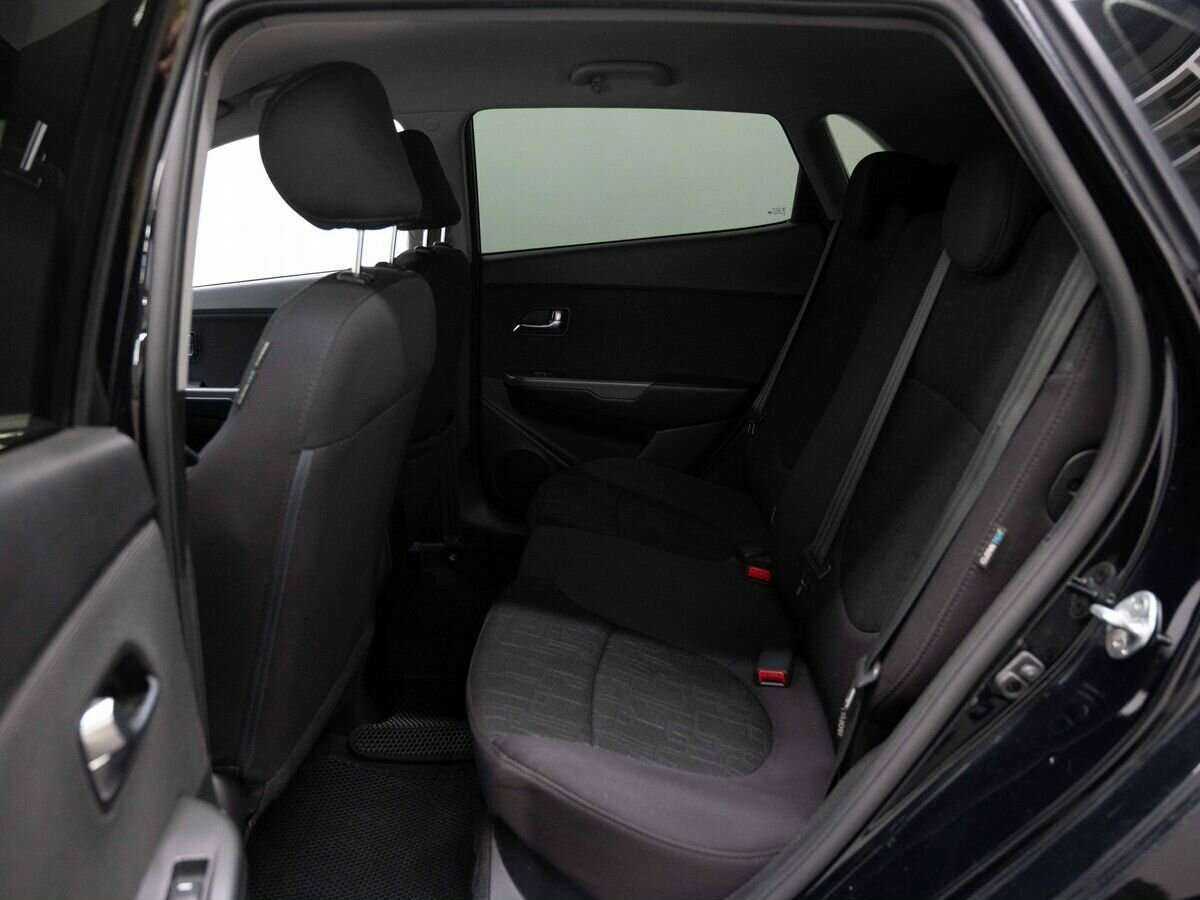 Купить Kia Rio с пробегом. Фото: #8