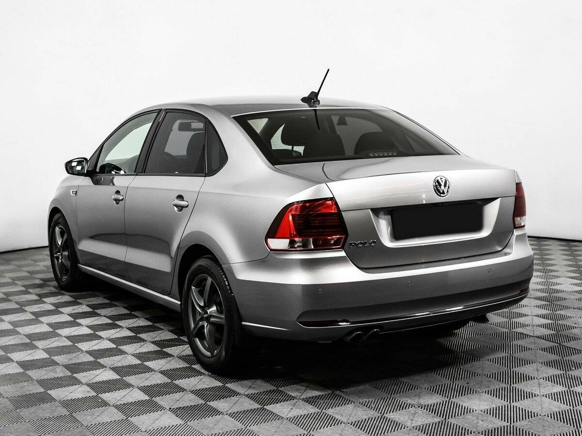 Купить Volkswagen Polo с пробегом. Фото: #6