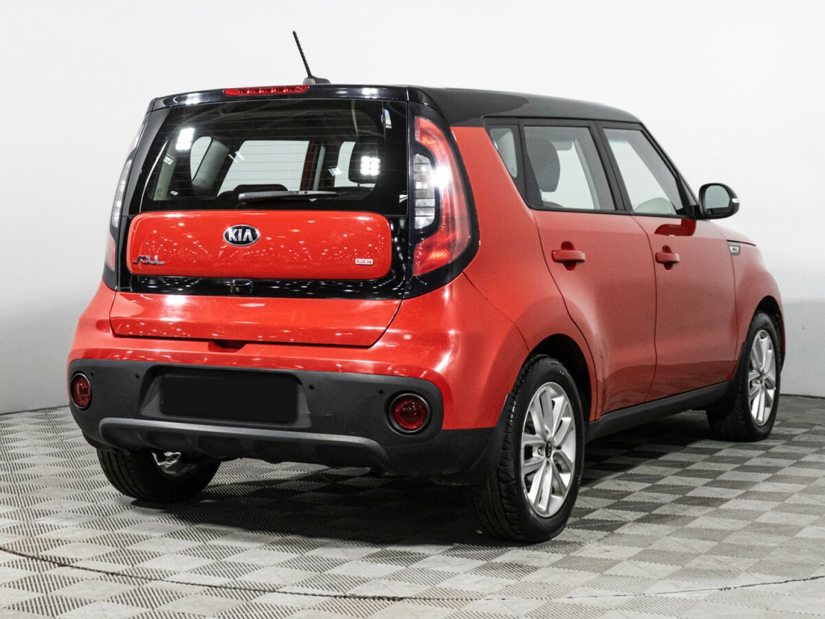 Купить Kia Soul с пробегом. Фото: #4