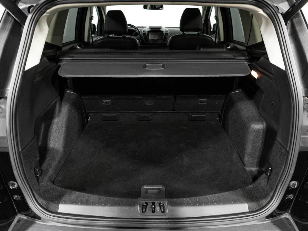 Купить Ford Kuga с пробегом. Фото: #14