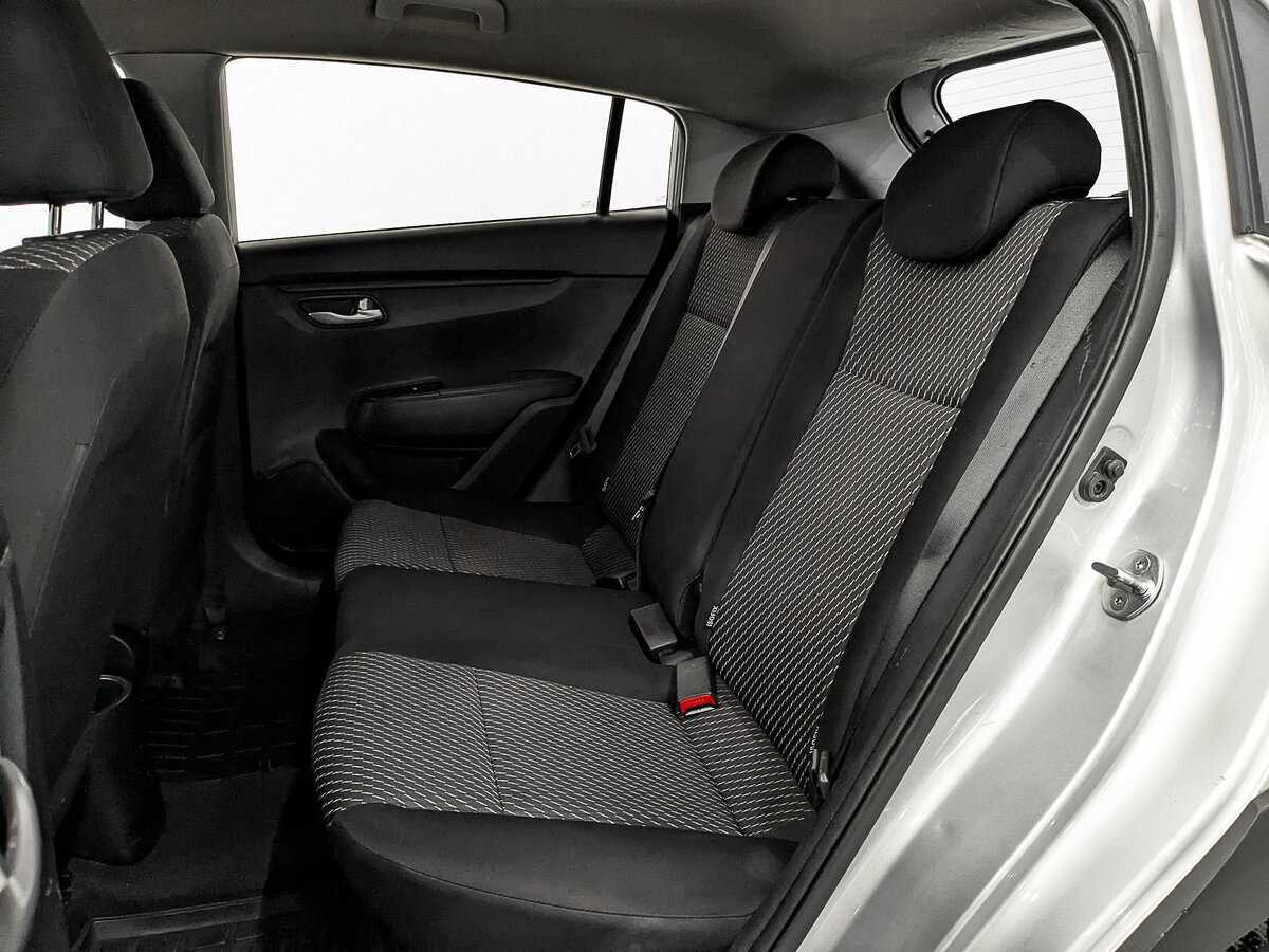 Купить Kia Rio с пробегом. Фото: #15