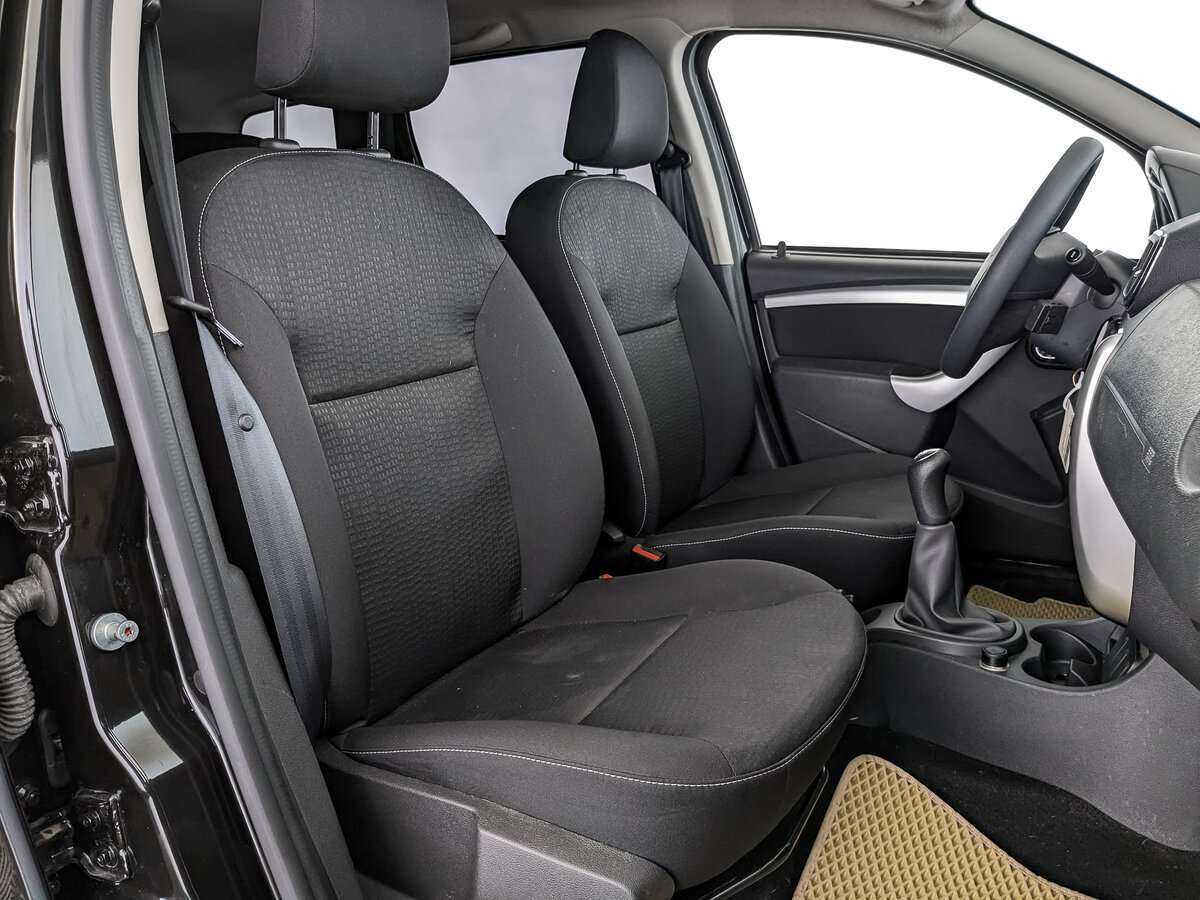 Купить Nissan Terrano с пробегом. Фото: #17