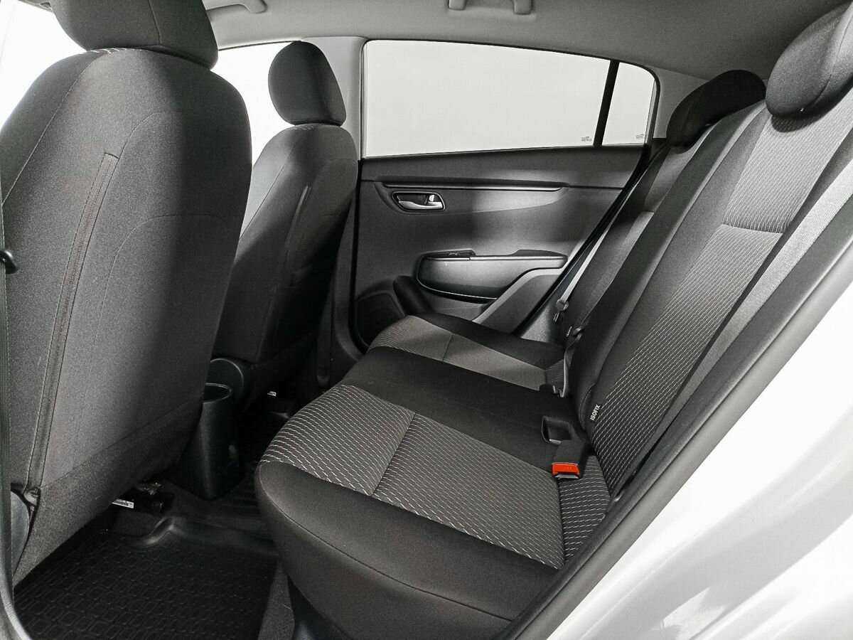 Купить Kia Rio с пробегом. Фото: #9