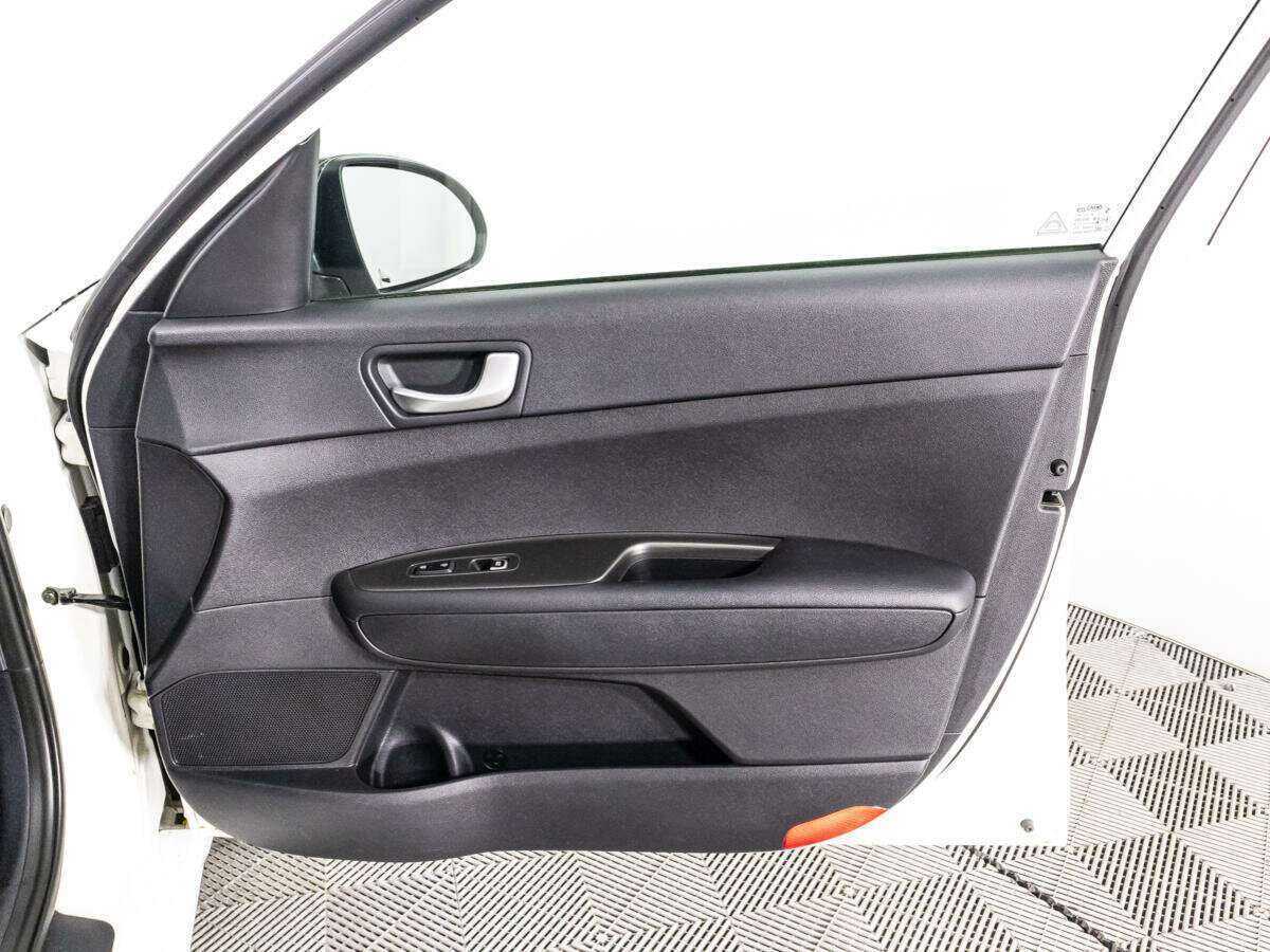 Купить Kia Optima с пробегом. Фото: #23