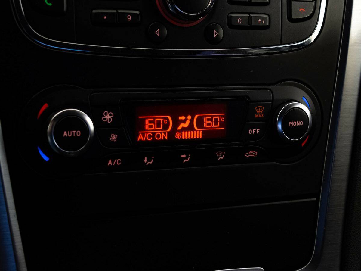 Купить Ford Mondeo с пробегом. Фото: #14