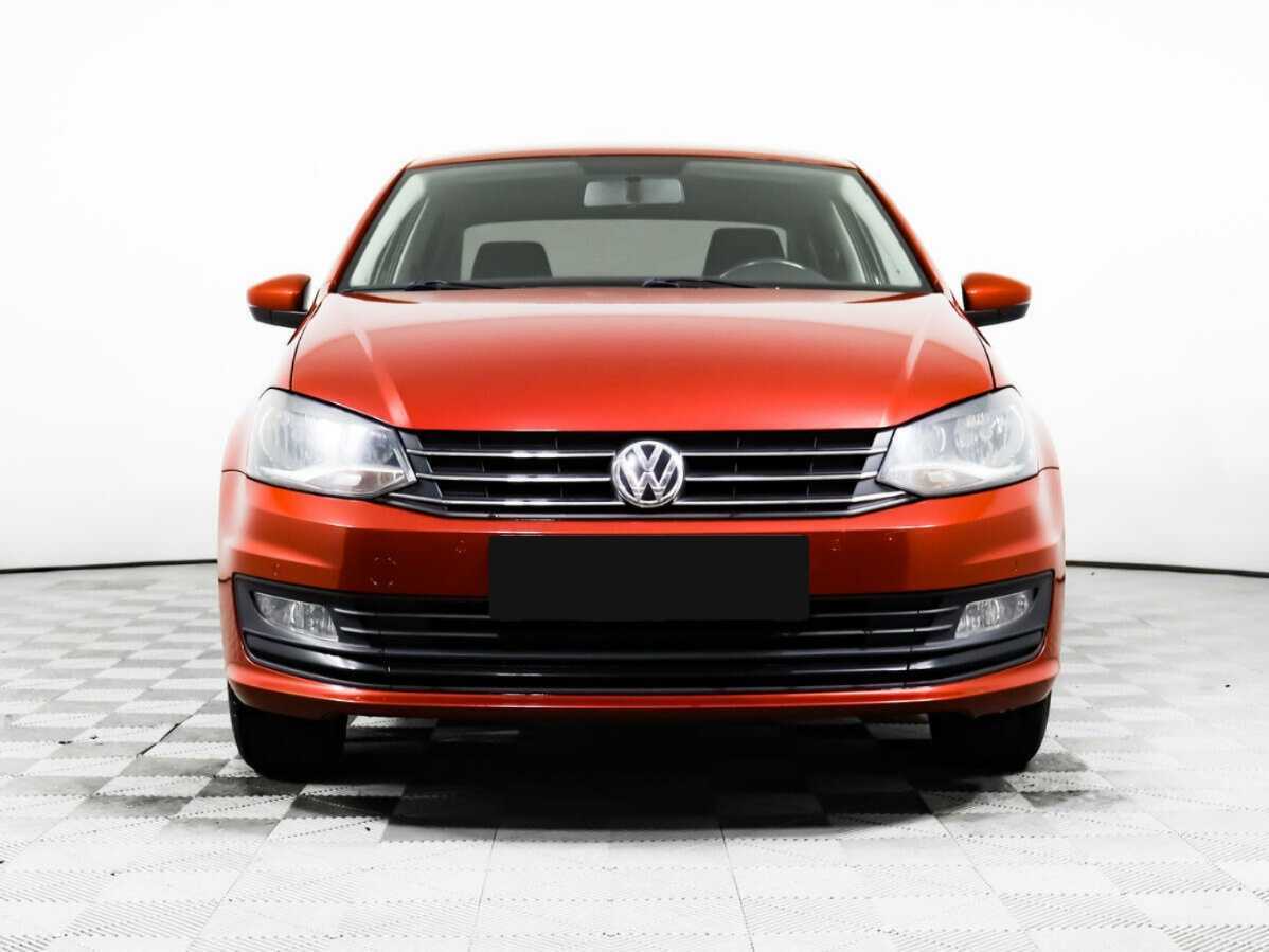 Купить Volkswagen Polo с пробегом. Фото: #1