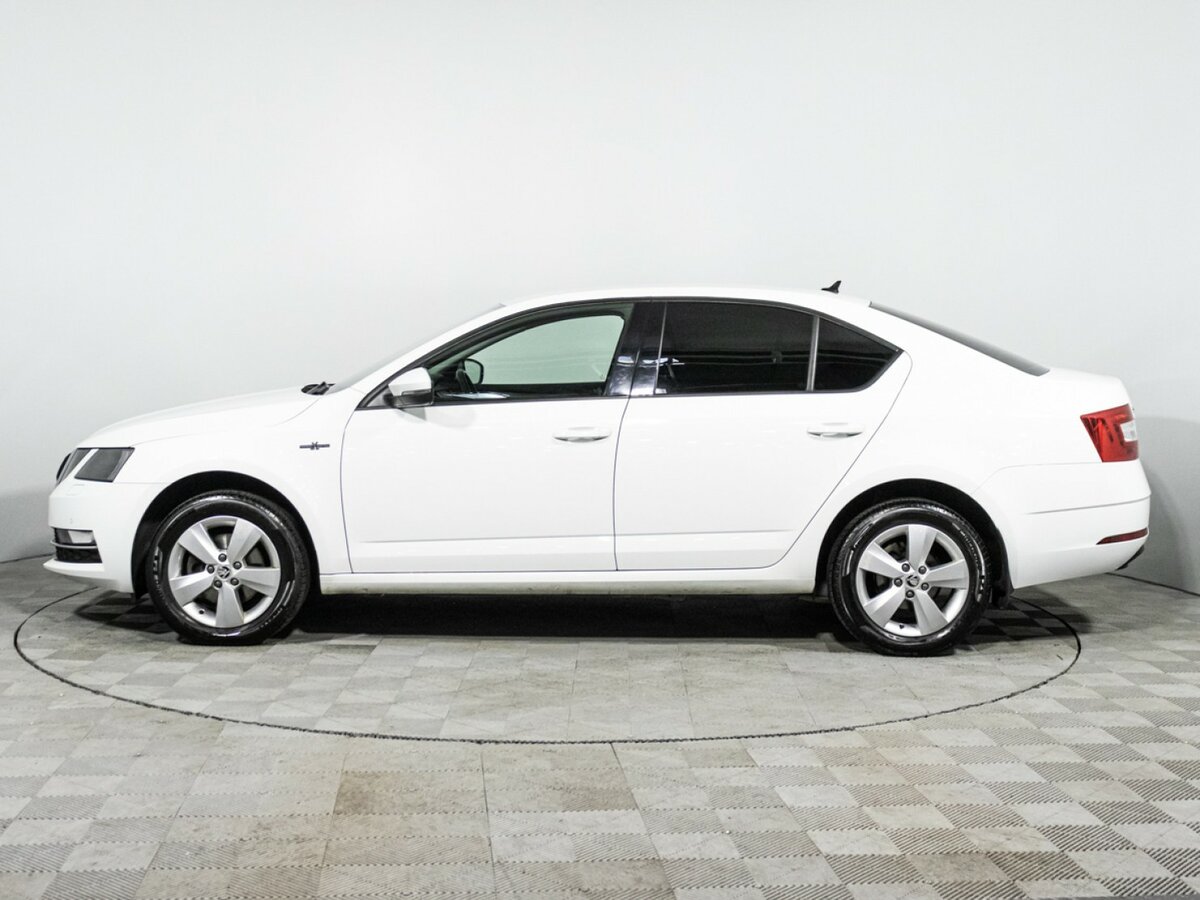 Купить Skoda Octavia с пробегом. Фото: #7