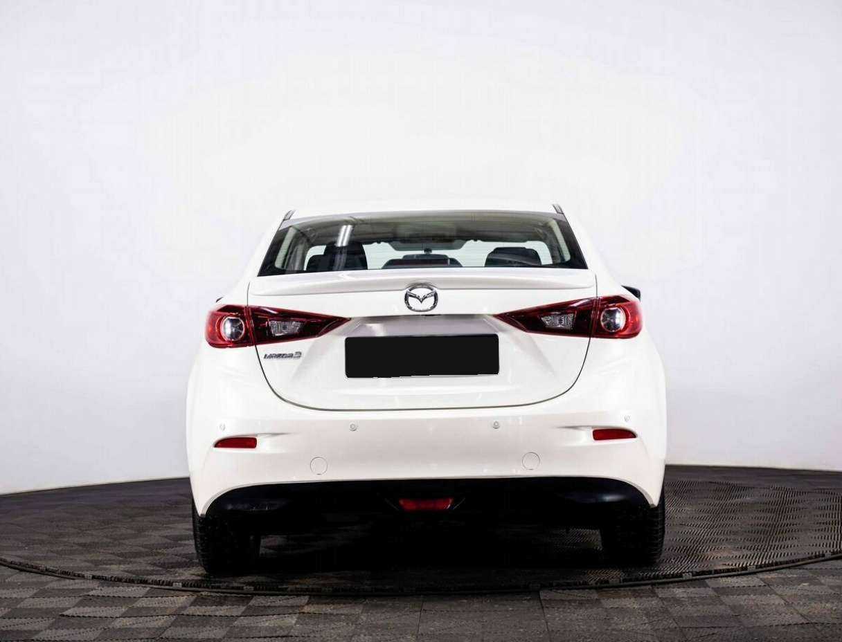 Купить Mazda 3 с пробегом. Фото: #4